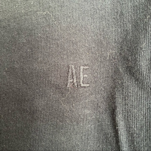 4 American Eagle shirt bundle - Picture 10 of 12